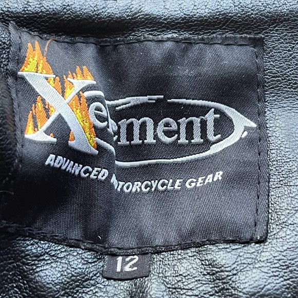 Xelement Women’s Black Leather Motorcycle Chaps - Picture 4 of 4